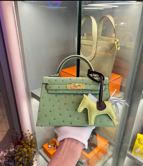 i1743496350166_3415_0_1-1 Old Cobbler Mini Kelly Ostrich Leather Olive Green Silver Hardware 19cm Full Handmade