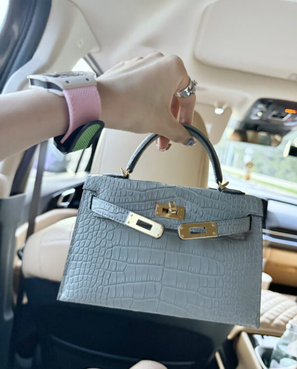 i1753597950782_4747_0_0 Old Cobbler Factory Mini Kelly Matte Alligator Crocodile 0V Gris Grey Gold Hardware 19cm Full Handmade