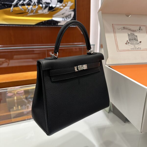 wsxc1778859463712_2 Old Cobbler Kelly Togo Leather CK89 Black Silver Hardware 25cm Full Handmade