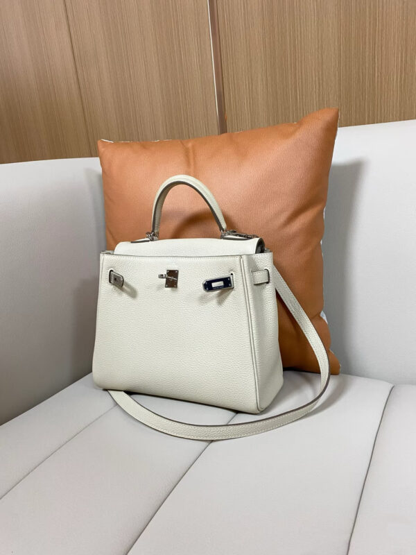 wsxc1778859547246_1 Old Cobbler Kelly Togo Leather CK10 Cream White Silver Hardware 25cm Full Handmade