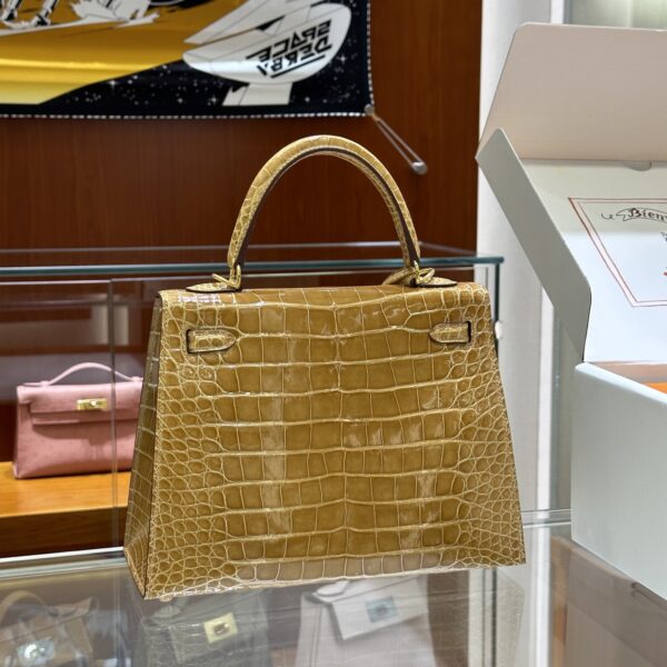 wsxc1782990474895_2 Old Cobbler Kelly Shiny Alligator Crocodile Khaki Yellow Light Gold Hardware 25cm Full Handmade