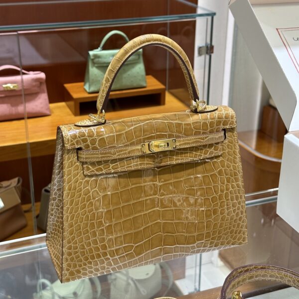 wsxc1782990474895_3 Old Cobbler Kelly Shiny Alligator Crocodile Khaki Yellow Light Gold Hardware 25cm Full Handmade