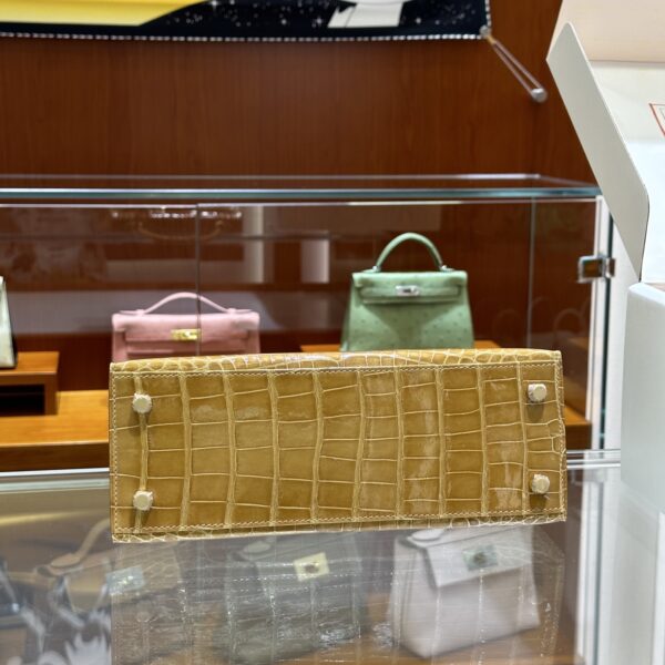 wsxc1782990474895_5 Old Cobbler Kelly Shiny Alligator Crocodile Khaki Yellow Light Gold Hardware 25cm Full Handmade